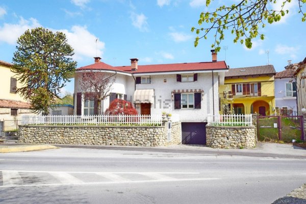 casa indipendente in vendita a Bastia Mondovì