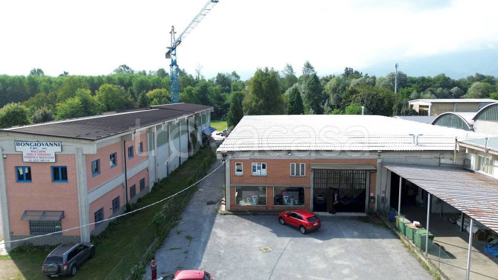 locale di sgombero in vendita a Beinette