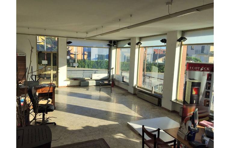 locale di sgombero in vendita a Beinette