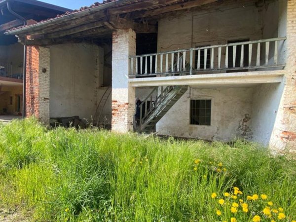 casale in vendita a Beinette