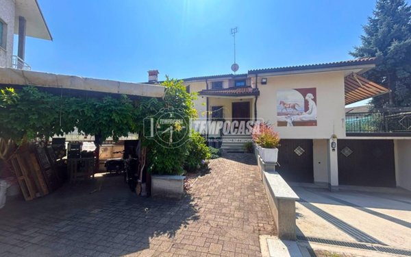 casa indipendente in vendita a Beinette