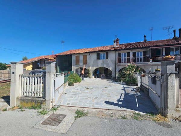 casale in vendita a Beinette