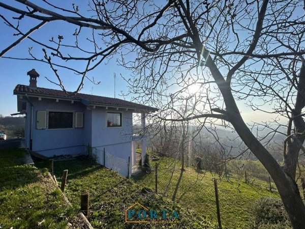casa indipendente in vendita a Belvedere Langhe