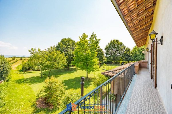 casa indipendente in vendita a Bene Vagienna