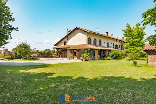 casa indipendente in vendita a Bene Vagienna