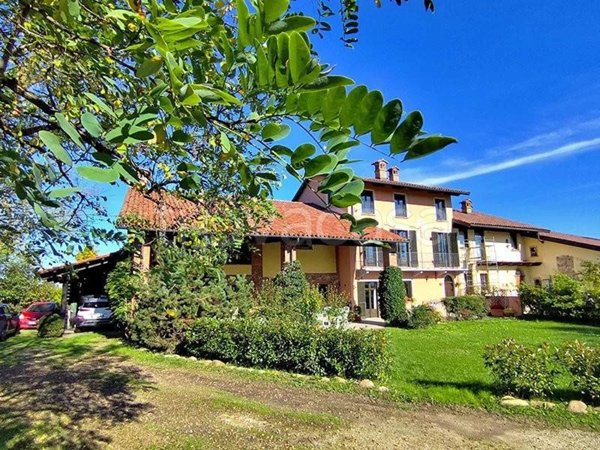 casa indipendente in vendita a Bene Vagienna
