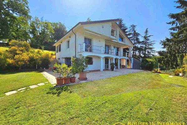 casa indipendente in vendita a Bene Vagienna in zona Isola