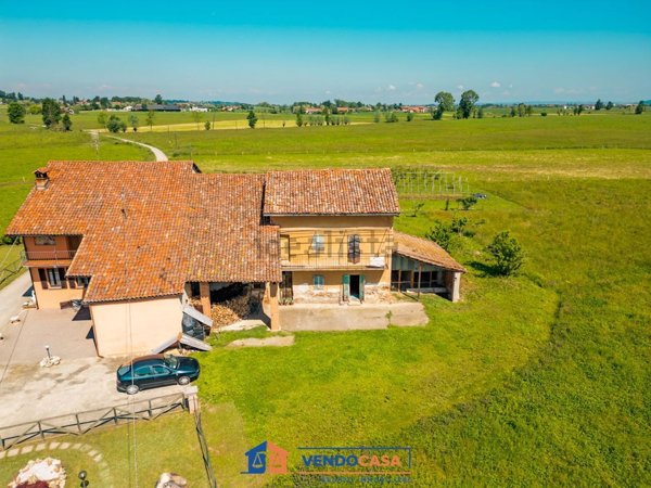 casale in vendita a Bene Vagienna