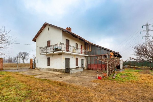 casa indipendente in vendita a Bene Vagienna