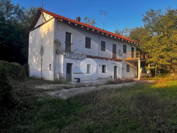 casa indipendente in vendita a Bene Vagienna