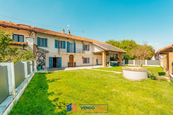 casa indipendente in vendita a Bene Vagienna