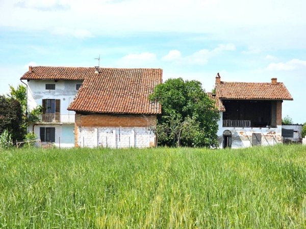 casa indipendente in vendita a Bene Vagienna in zona Isola