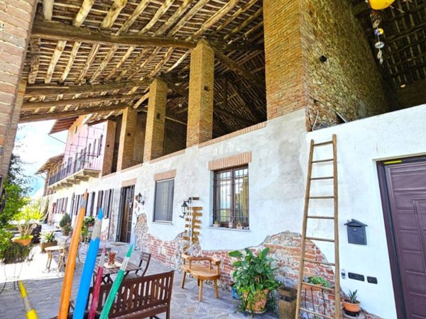 casa indipendente in vendita a Bene Vagienna in zona Roncaglia