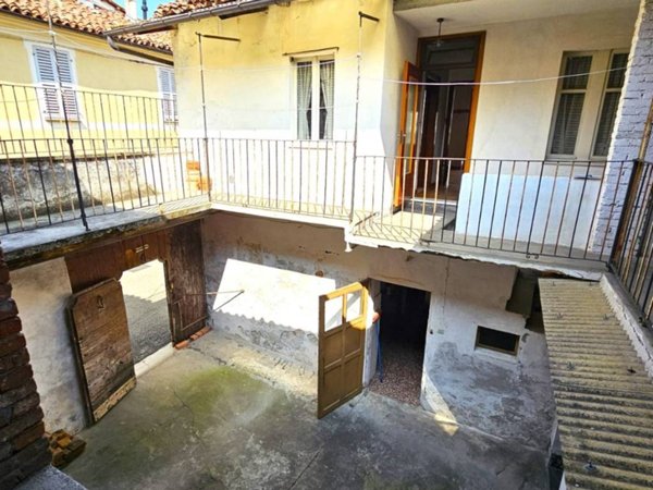 casa indipendente in vendita a Bene Vagienna