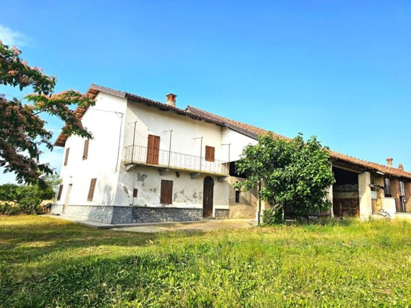 casa indipendente in vendita a Bene Vagienna in zona Gorra