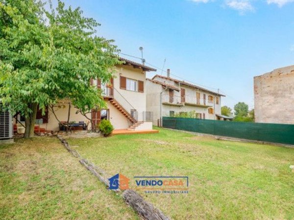 casa indipendente in vendita a Bene Vagienna