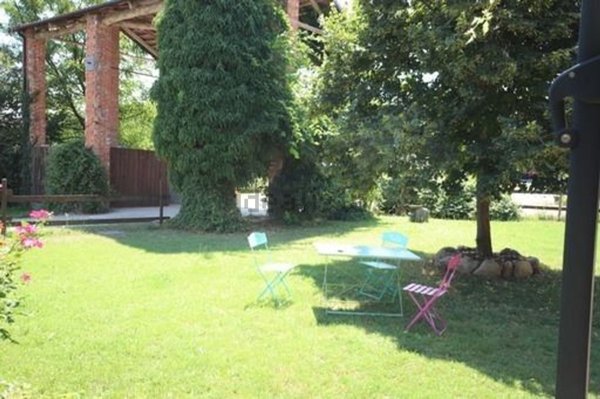 esavano in vendita a Bene Vagienna