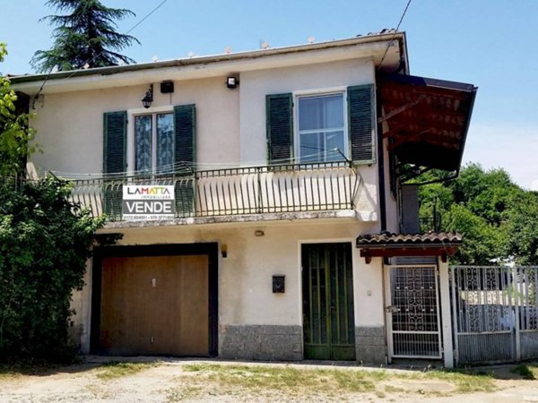 casa indipendente in vendita a Bene Vagienna in zona San Luigi