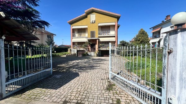 casa indipendente in vendita a Bene Vagienna
