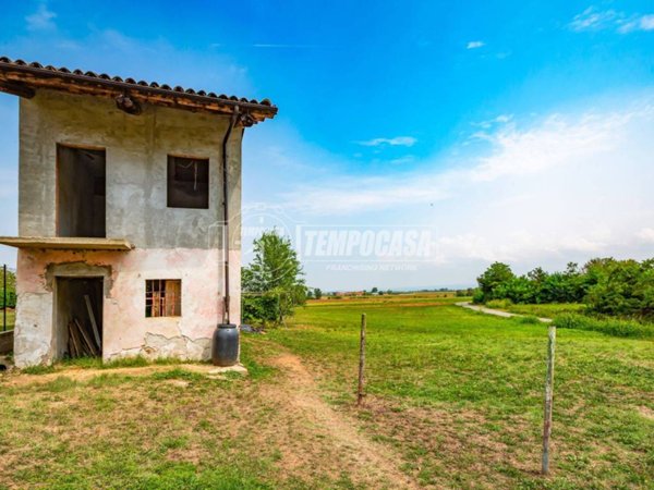 casa indipendente in vendita a Bene Vagienna