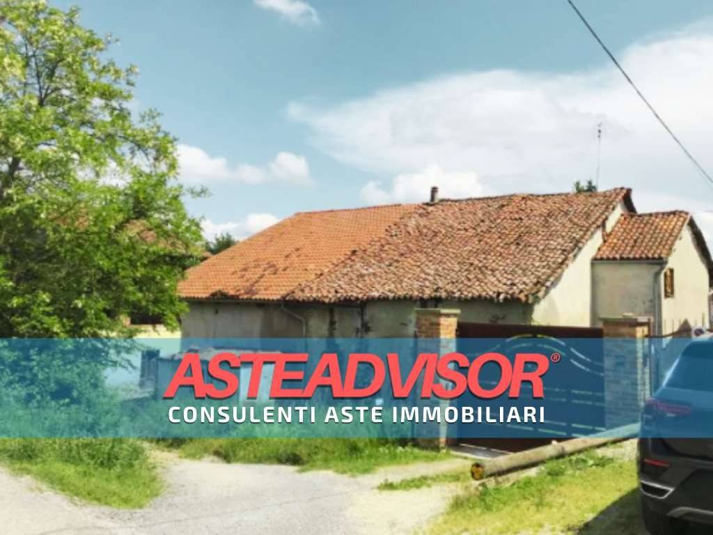 casa indipendente in vendita a Bene Vagienna in zona San Bernardo