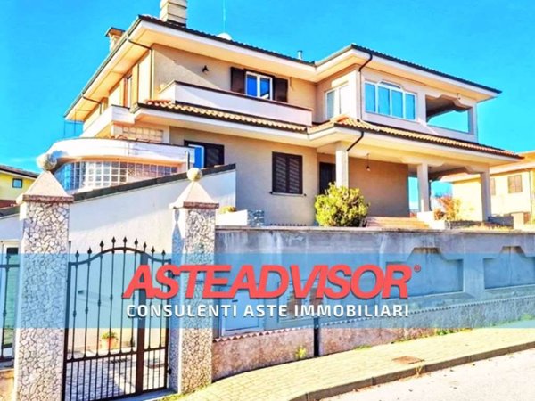 casa indipendente in vendita a Bene Vagienna