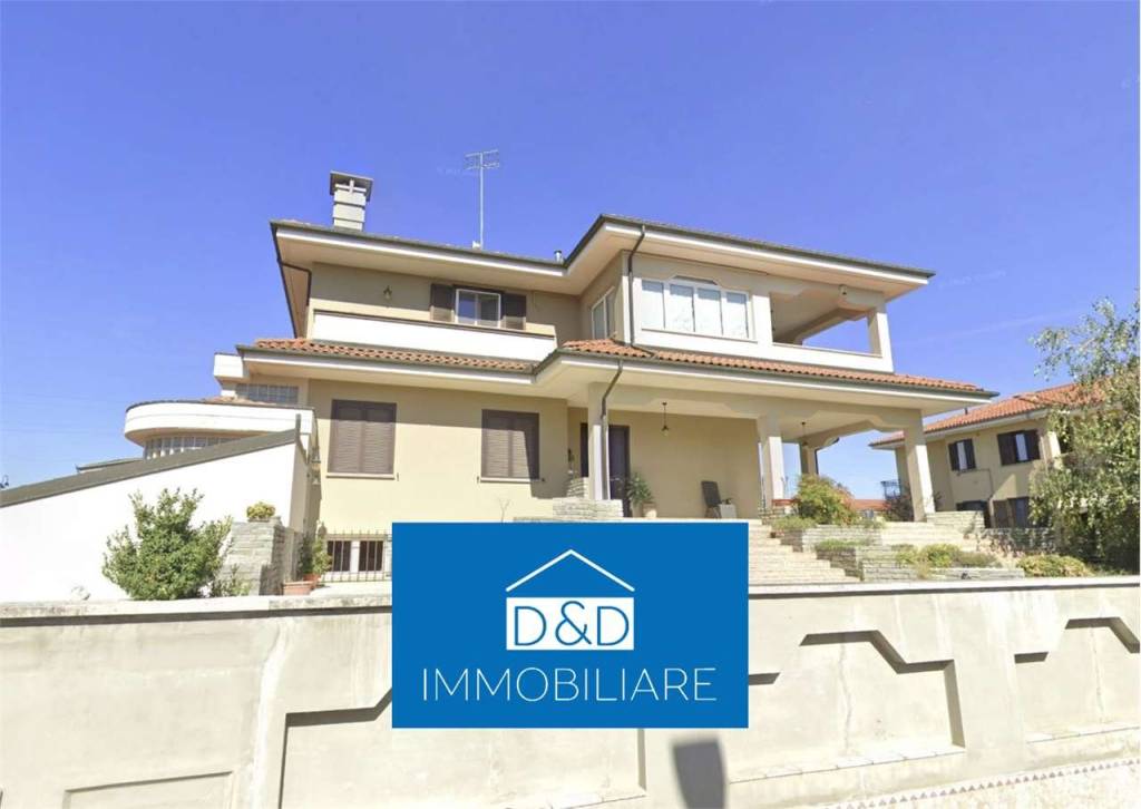 casa indipendente in vendita a Bene Vagienna