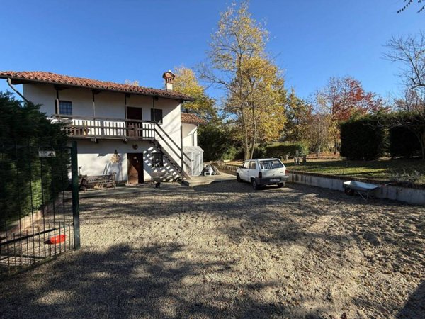 casa indipendente in vendita a Bene Vagienna