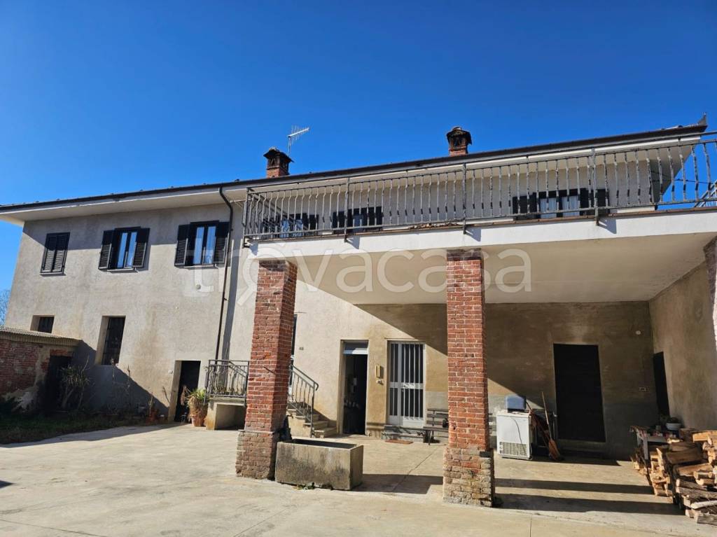 casa indipendente in vendita a Bene Vagienna