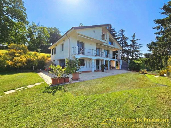 casa indipendente in vendita a Bene Vagienna in zona Isola