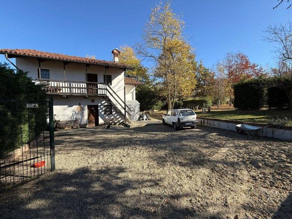 casa indipendente in vendita a Bene Vagienna