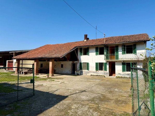 casa indipendente in vendita a Bene Vagienna in zona Buretto