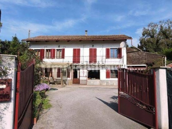 casale in vendita a Bene Vagienna