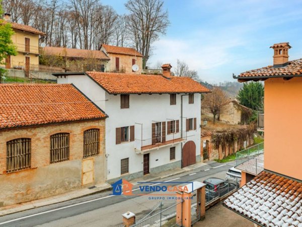 casa indipendente in vendita a Bene Vagienna