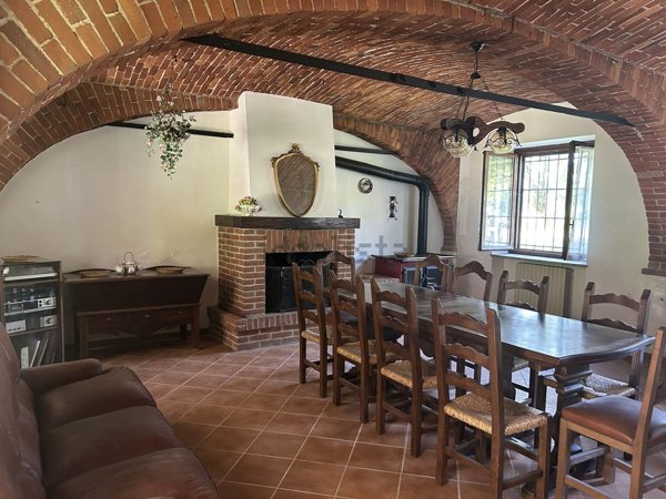 casa indipendente in vendita a Bene Vagienna in zona Isola
