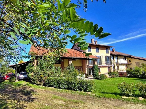 casale in vendita a Bene Vagienna in zona Santo Stefano