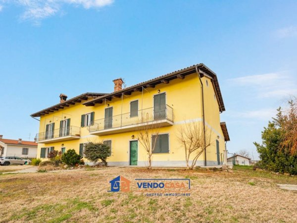 casa indipendente in vendita a Bene Vagienna in zona Buretto