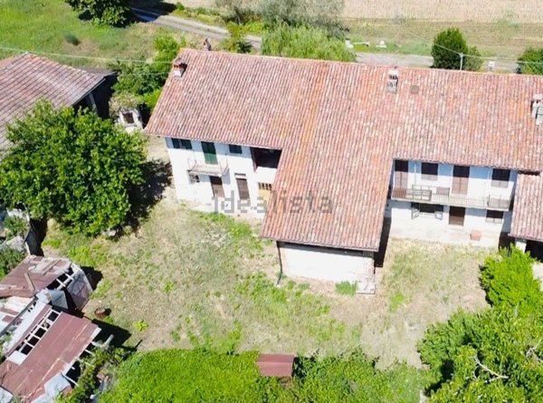 casale in vendita a Bene Vagienna