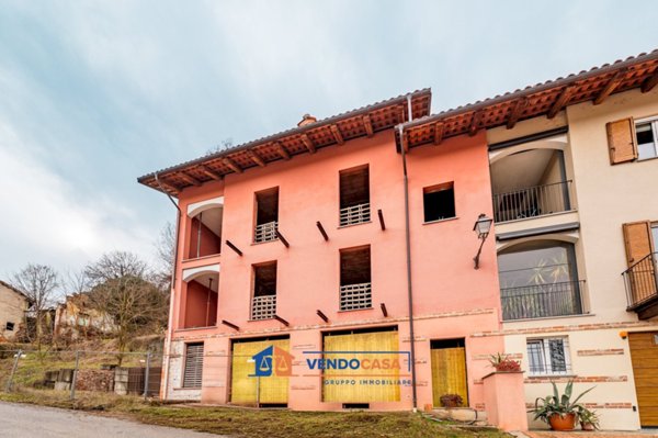casa indipendente in vendita a Bene Vagienna