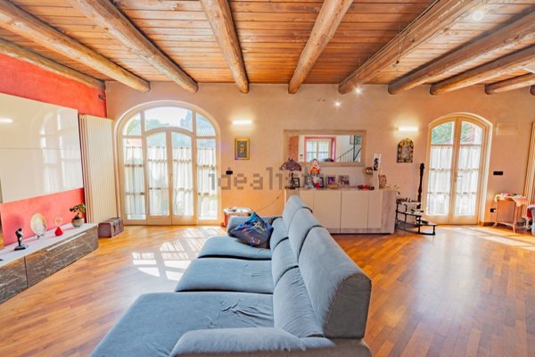 casa indipendente in vendita a Bernezzo