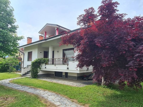 casa indipendente in vendita a Bernezzo in zona San Rocco