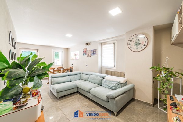 casa indipendente in vendita a Bernezzo