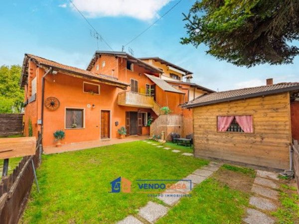 casa indipendente in vendita a Bernezzo