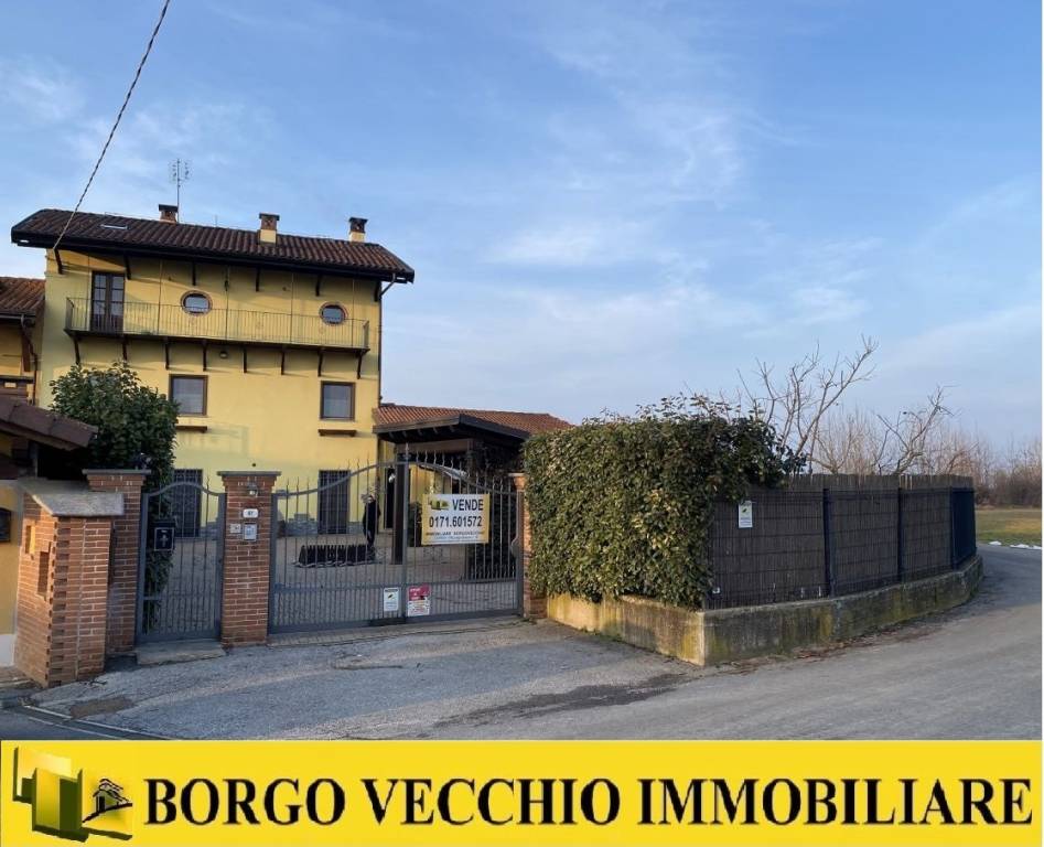 casa indipendente in vendita a Bernezzo in zona San Rocco