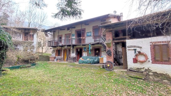 casa indipendente in vendita a Bernezzo