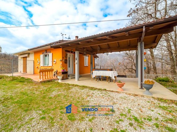 casa indipendente in vendita a Bernezzo