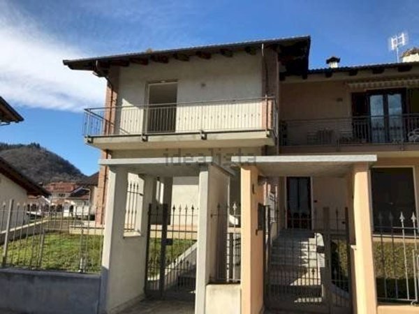 casa indipendente in vendita a Bernezzo