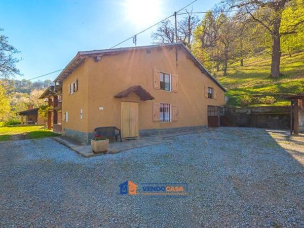 casa indipendente in vendita a Bernezzo