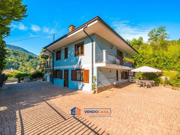 casa indipendente in vendita a Bernezzo