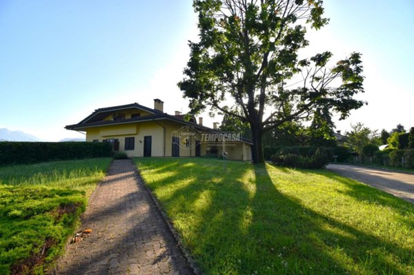 casa indipendente in vendita a Borgo San Dalmazzo